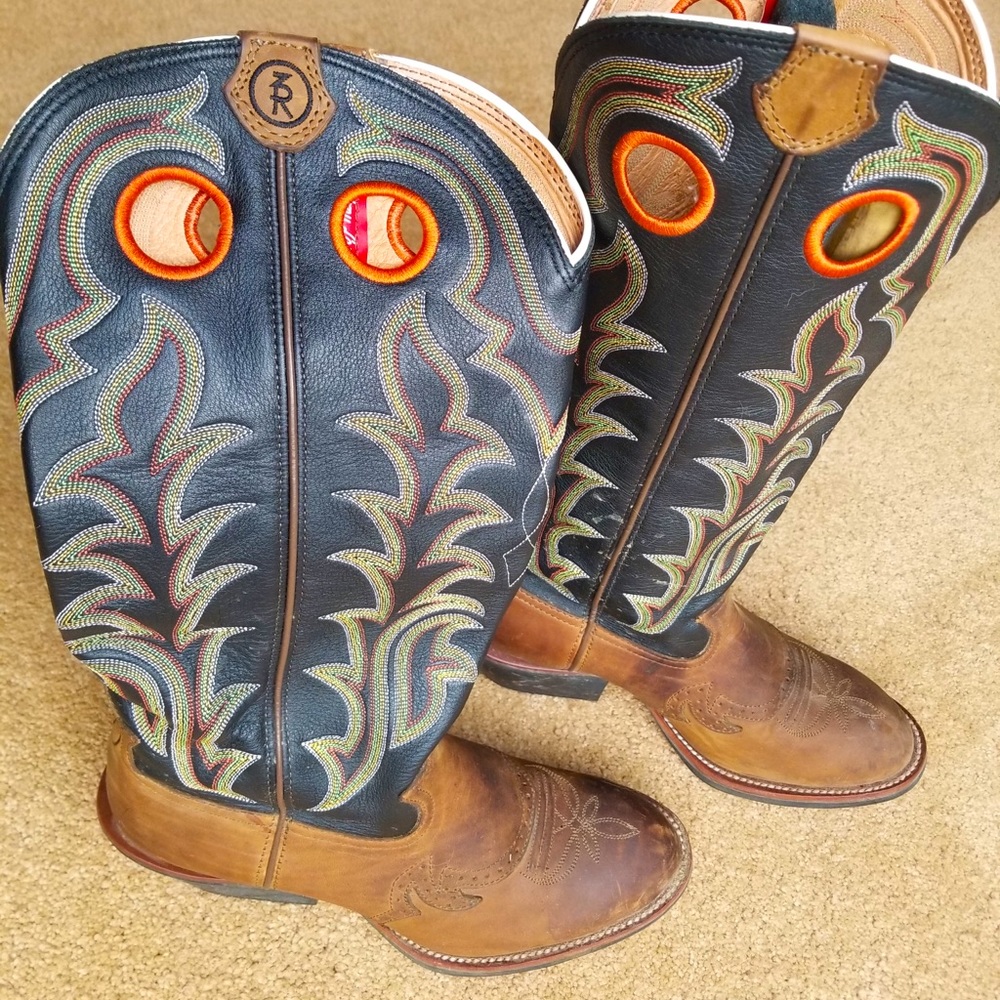 Women’s western boots